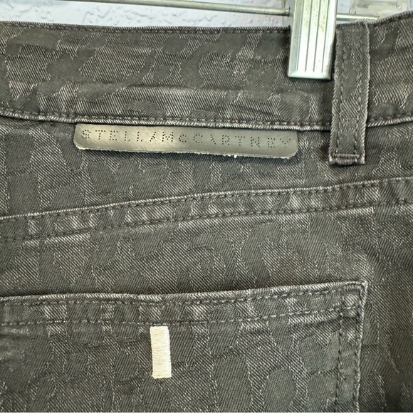 Stella McCartney Black Camo Print Stretch Mid Rise Skinny Jeans - Picture 5 of 9